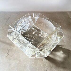Vintage Mid Century Modern Floral Etched Glass Ashtray